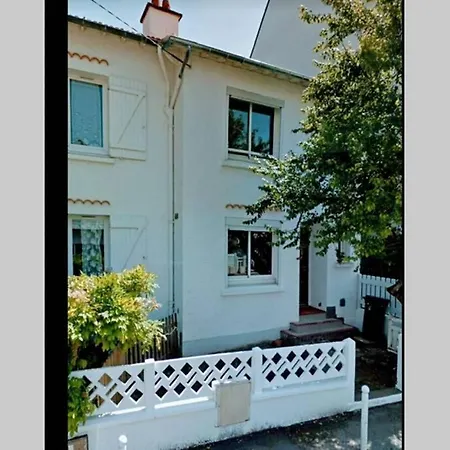 Appt En Duplex, Centre-Ville, Jardin, Terrasse, Parking A 5 Min A Pied De La Plage Holiday home